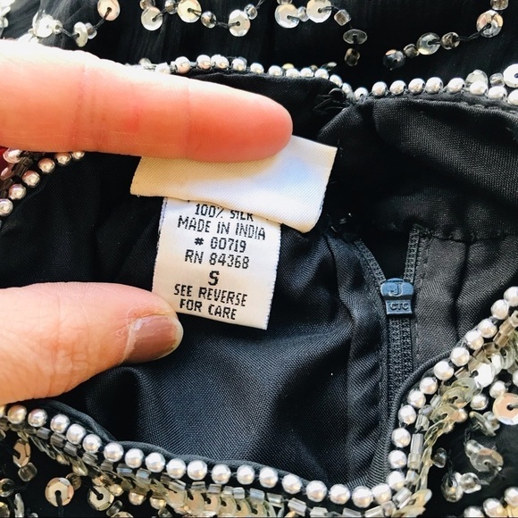 Vintage Sequin Beaded Bedazzled Choker Neck Silk Blouse Small - Picture 9 of 10